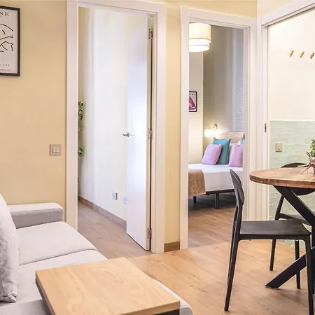 Place Diputacio Apartment *