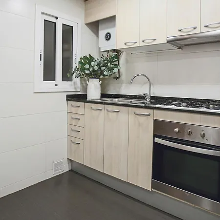 Place Diputacio Apartment *