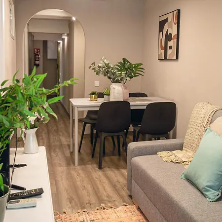Place Diputacio Apartment *