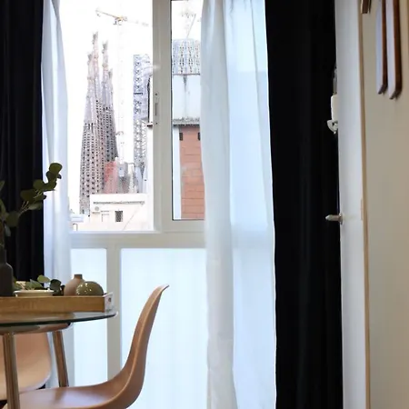 Sagrada Familia Xamfra Lejlighed *