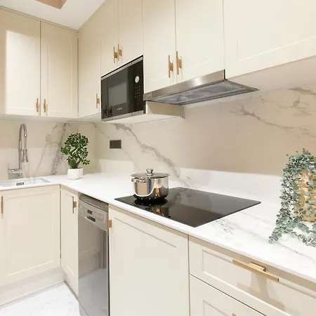 Sagrada Familia Xamfra Lejlighed *