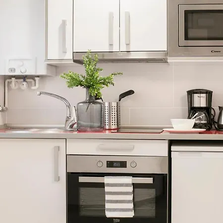 Place Diputacio Apartment *