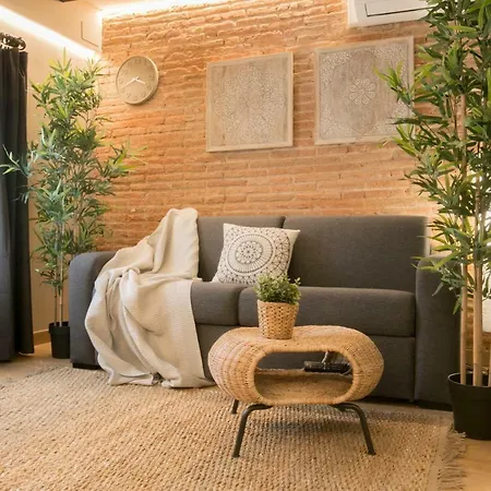 Place Diputacio Апартаменты *